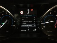 USED 2017 66 JAGUAR XF 2.0 PRESTIGE 4d 161 BHP 