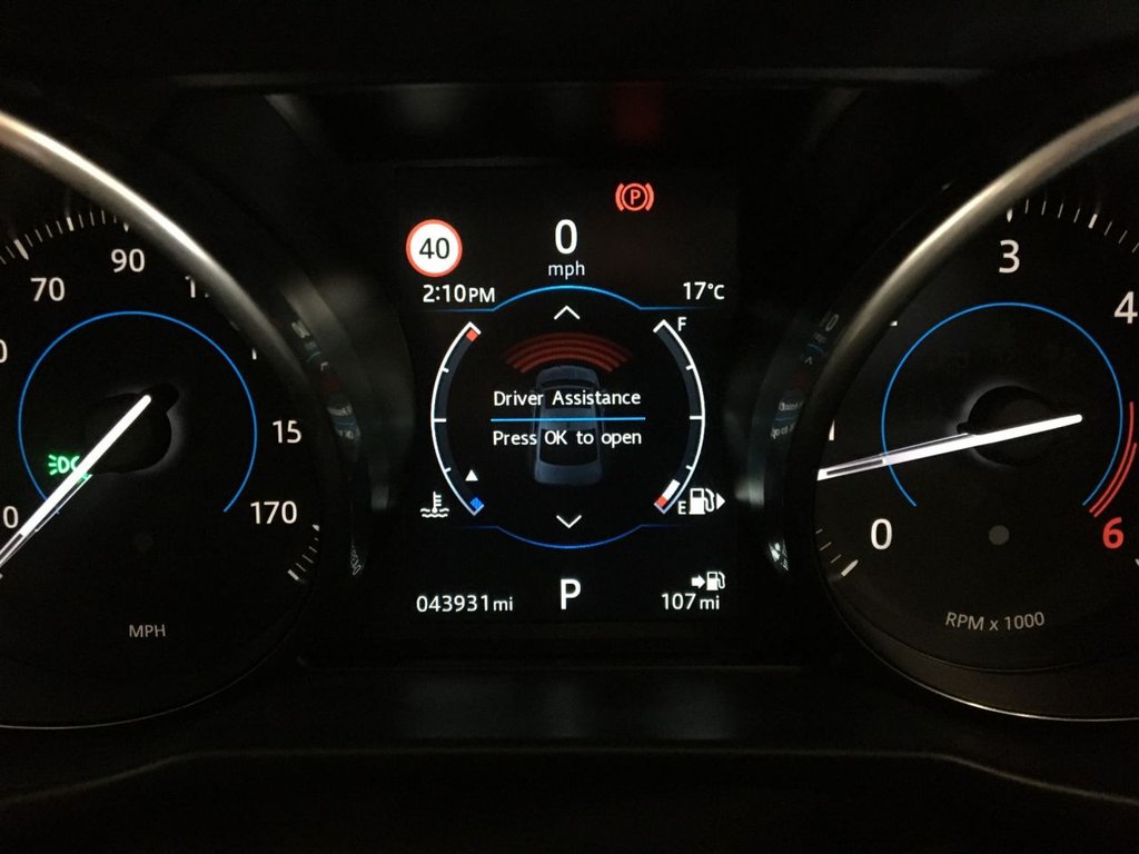 USED 2017 66 JAGUAR XF 2.0 PRESTIGE 4d 161 BHP 