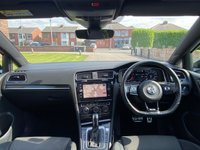 USED 2019 69 VOLKSWAGEN GOLF 2.0 R TSI 4MOTION DSG 5d 296 BHP PANROOF | 19" ALLOYS | CAMERA |