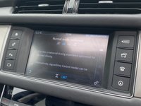 USED 2017 17 JAGUAR XF 2.0 D PORTFOLIO AWD 4d 177 BHP Glass Sunroof Heated Wheel