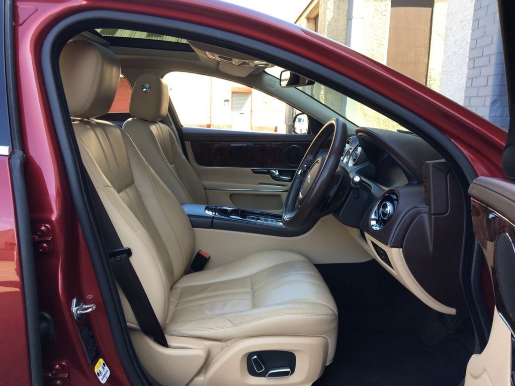 USED 2013 63 JAGUAR XJ 3.0 D V6 LUXURY 4d 275 BHP 