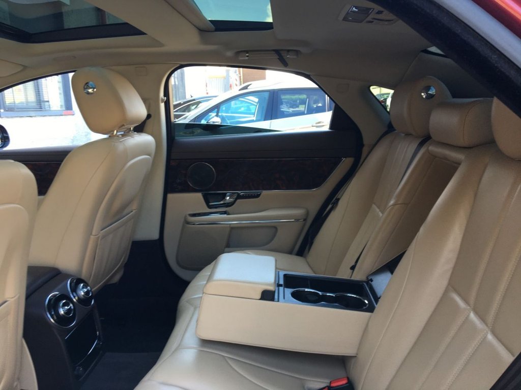 USED 2013 63 JAGUAR XJ 3.0 D V6 LUXURY 4d 275 BHP 