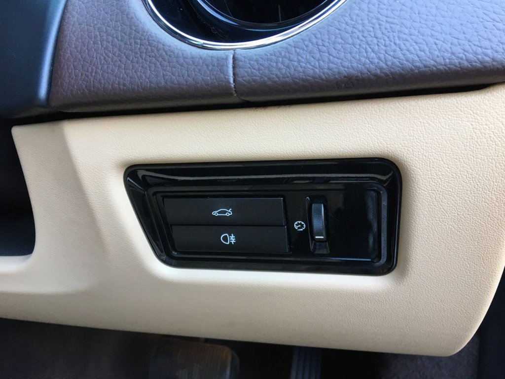 USED 2013 63 JAGUAR XJ 3.0 D V6 LUXURY 4d 275 BHP 
