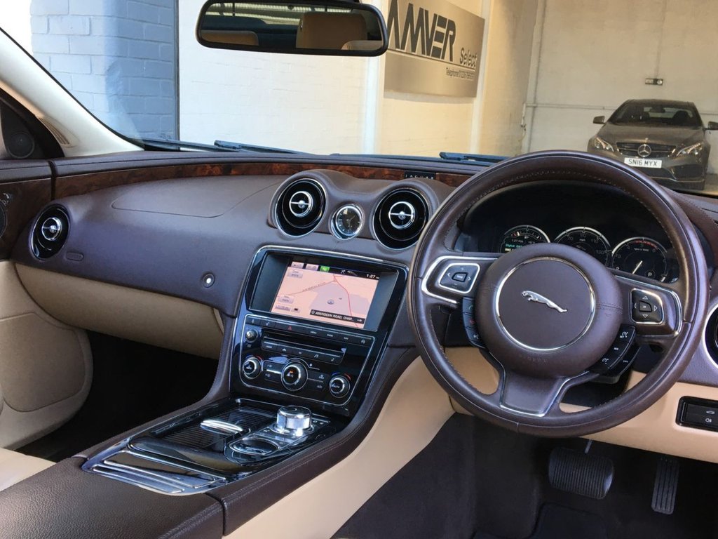 USED 2013 63 JAGUAR XJ 3.0 D V6 LUXURY 4d 275 BHP 