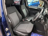 USED 2010 10 VAUXHALL ZAFIRA 1.6 EXCLUSIV 5d 113 BHP 7 Seater with Front & Rear Park Sensors