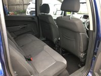 USED 2010 10 VAUXHALL ZAFIRA 1.6 EXCLUSIV 5d 113 BHP 7 Seater with Front & Rear Park Sensors