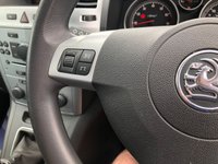 USED 2010 10 VAUXHALL ZAFIRA 1.6 EXCLUSIV 5d 113 BHP 7 Seater with Front & Rear Park Sensors