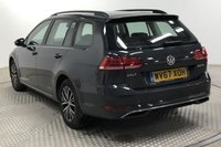 USED 2017 67 VOLKSWAGEN GOLF 2.0 SE TDI BLUEMOTION TECHNOLOGY 5d 148 BHP **FREE 15 MONTH AU WARRANTY**
