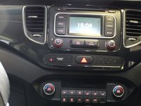 USED 2014 14 KIA CARENS   3  1.7 CRDI  ECODYNAMICS  7 SEATER HUGE SPEC !!     LEATHER **  PANROOF  **  REVERSE CAMERA