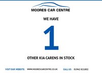USED 2014 14 KIA CARENS   3  1.7 CRDI  ECODYNAMICS  7 SEATER HUGE SPEC !!     LEATHER **  PANROOF  **  REVERSE CAMERA