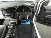 USED 2018 18 MITSUBISHI OUTLANDER 2.0 PHEV JURO 5d 200 BHP SAT NAV PART LEATHER INTERIOR