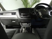 USED 2018 18 MITSUBISHI OUTLANDER 2.0 PHEV JURO 5d 200 BHP SAT NAV PART LEATHER INTERIOR
