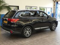 USED 2017 17 MITSUBISHI OUTLANDER 2.3 DI-D 4 5d 147 BHP SAT NAV SUNROOF LEATHER VAT Q