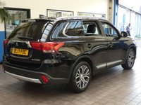 USED 2017 17 MITSUBISHI OUTLANDER 2.3 DI-D 4 5d 147 BHP SAT NAV SUNROOF LEATHER VAT Q