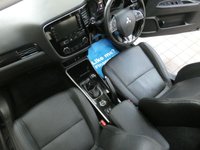 USED 2017 17 MITSUBISHI OUTLANDER 2.3 DI-D 4 5d 147 BHP SAT NAV SUNROOF LEATHER VAT Q