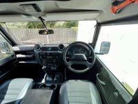 USED 2009 59 LAND ROVER DEFENDER 2.4 110 XS STATION WAGON 5d 122 BHP 