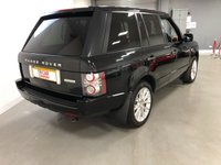 USED 2011 11 LAND ROVER RANGE ROVER 4.4 TDV8 AUTOBIOGRAPHY 5d 313 BHP * CLIMATE CONTROL * PARKING SENSORS * PRIVACY GLASS * SAT NAV * BLUETOOTH *  LOW MILEAGE * MOT JULY 2022 *