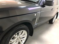 USED 2011 11 LAND ROVER RANGE ROVER 4.4 TDV8 AUTOBIOGRAPHY 5d 313 BHP * CLIMATE CONTROL * PARKING SENSORS * PRIVACY GLASS * SAT NAV * BLUETOOTH *  LOW MILEAGE * MOT JULY 2022 *