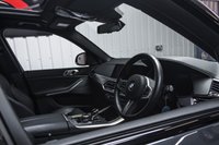 USED 2019 19 BMW X5 3.0 M50D 5d 395 BHP COMFORT PACK+TECH PACK+CARBON KIT