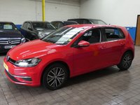 USED 2017 17 VOLKSWAGEN GOLF 1.6 SE NAVIGATION TDI BLUEMOTION TECHNOLOGY 5d 114 BHP SAT NAV HEATED SEATS VAT Q