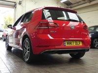 USED 2017 17 VOLKSWAGEN GOLF 1.6 SE NAVIGATION TDI BLUEMOTION TECHNOLOGY 5d 114 BHP SAT NAV HEATED SEATS VAT Q