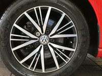 USED 2017 17 VOLKSWAGEN GOLF 1.6 SE NAVIGATION TDI BLUEMOTION TECHNOLOGY 5d 114 BHP SAT NAV HEATED SEATS VAT Q