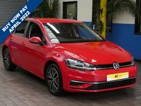 USED 2017 17 VOLKSWAGEN GOLF 1.6 SE NAVIGATION TDI BLUEMOTION TECHNOLOGY 5d 114 BHP SAT NAV HEATED SEATS VAT Q