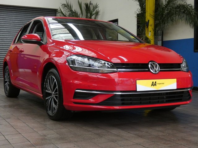 2017 17 Volkswagen Golf 1.6 SE NAVIGATION TDI BLUEMOTION TECHNOLOGY 5d 114 BHP