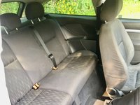 USED 2002 02 FORD FOCUS 1.6 ZETEC 3d AUTO 99 BHP PART EXCHANGE TO CLEAR//NEW MOT////96,000 MILES//DRIVES WELL//CHEAP AUTOMATIC ''JUST IN AS A PART EXCHANGE ,SO IS PRICED TO CLEAR''NEW MOT JUST CARRIED OUT,FULL SERVICE HISTORY UPTO 76,847 MILES ,,,,SPEEDO RENEWED @46,865 MILES