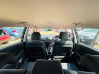 USED 2011 11 HYUNDAI I30 1.6 COMFORT ESTATE Low Mileage Rare Petrol Estate Car
