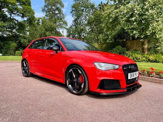 View our AUDI RS3