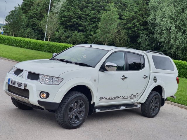 2011 11 Mitsubishi L200 2.5 DI-D 4X4 BARBARIAN LB DCB 175 BHP