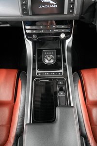 USED 2017 67 JAGUAR XF 2.0 D R-SPORT 4d 177 BHP 