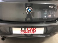 USED 2013 63 BMW 1 SERIES 2.0 118D SE 5d 141 BHP * PRIVACY GLASS * &pound;20 A YEAR ROAD TAX * AIR CON * PARKING SENSORS * NAVIGATION SYSTEM * ALLOY WHEELS * NOV MOT * 2 KEYS *