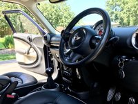 USED 2011 11 MINI COUNTRYMAN 1.6 COOPER S ALL4 5d 184 BHP Over &pound;6K's Worth Of Optional Equipment On This Countryman !!