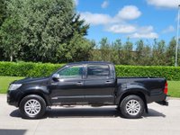 USED 2014 14 TOYOTA HI-LUX 3.0 INVINCIBLE 4X4 D-4D DCB 169 BHP ** NO VAT ** LEATHER + SAT NAV