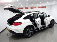 USED 2017 67 MERCEDES-BENZ GLE-CLASS 3.0 350D V6 (258 PS) AMG LINE (PREMIUM PLUS) 4MATIC 9G-TRONIC..WOW !!..COLOSSAL SPECIFICATION..EVERY EXTRA..PAN ROOF + 2 TONE E/M/HEATED LEATHERS + AMG STYLING PACK + 21