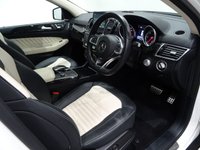 USED 2017 67 MERCEDES-BENZ GLE-CLASS 3.0 350D V6 (258 PS) AMG LINE (PREMIUM PLUS) 4MATIC 9G-TRONIC..WOW !!..COLOSSAL SPECIFICATION..EVERY EXTRA..PAN ROOF + 2 TONE E/M/HEATED LEATHERS + AMG STYLING PACK + 21