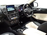 USED 2017 67 MERCEDES-BENZ GLE-CLASS 3.0 350D V6 (258 PS) AMG LINE (PREMIUM PLUS) 4MATIC 9G-TRONIC..WOW !!..COLOSSAL SPECIFICATION..EVERY EXTRA..PAN ROOF + 2 TONE E/M/HEATED LEATHERS + AMG STYLING PACK + 21