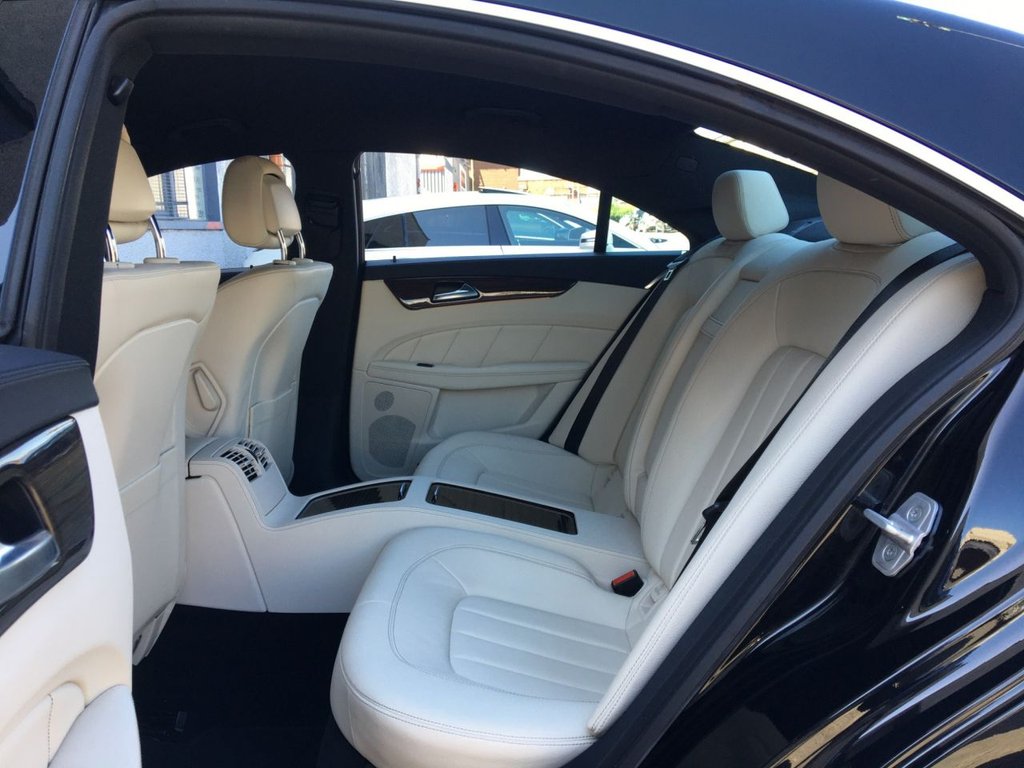 USED 2015 65 MERCEDES-BENZ CLS CLASS 2.1 CLS220 D AMG LINE 4d 174 BHP 