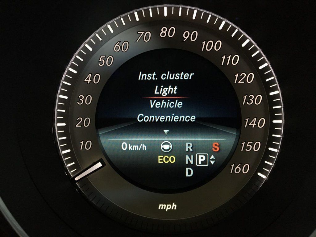 USED 2015 65 MERCEDES-BENZ CLS CLASS 2.1 CLS220 D AMG LINE 4d 174 BHP 