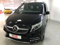 USED 2020 69 MERCEDES-BENZ V-CLASS 2.0 V 300 D AMG LINE XL 5d 236 BHP * VAT QUALIFYING * PRIVACY GLASS * CLIMATE  CONTROL * PARKING SENSORS * NAVIGATION * LEATHER * 19 INCH ALLOYS * 8 SEATS *