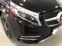USED 2020 69 MERCEDES-BENZ V-CLASS 2.0 V 300 D AMG LINE XL 5d 236 BHP * VAT QUALIFYING * PRIVACY GLASS * CLIMATE  CONTROL * PARKING SENSORS * NAVIGATION * LEATHER * 19 INCH ALLOYS * 8 SEATS *