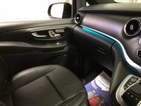 USED 2020 69 MERCEDES-BENZ V-CLASS 2.0 V 300 D AMG LINE XL 5d 236 BHP * VAT QUALIFYING * PRIVACY GLASS * CLIMATE  CONTROL * PARKING SENSORS * NAVIGATION * LEATHER * 19 INCH ALLOYS * 8 SEATS *
