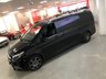 USED 2020 69 MERCEDES-BENZ V-CLASS 2.0 V 300 D AMG LINE XL 5d 236 BHP * VAT QUALIFYING * PRIVACY GLASS * CLIMATE  CONTROL * PARKING SENSORS * NAVIGATION * LEATHER * 19 INCH ALLOYS * 8 SEATS *
