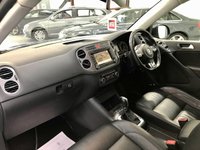 USED 2010 10 VOLKSWAGEN TIGUAN 2.0 R LINE TDI 4MOTION DSG 5d 138 BHP Auto, Immaculate Condition
