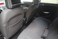 USED 2011 11 VAUXHALL ASTRA 1.7 SRI CDTI 5d 108 BHP www.suffolkcarcentre.co.uk - Located at Ilketshall