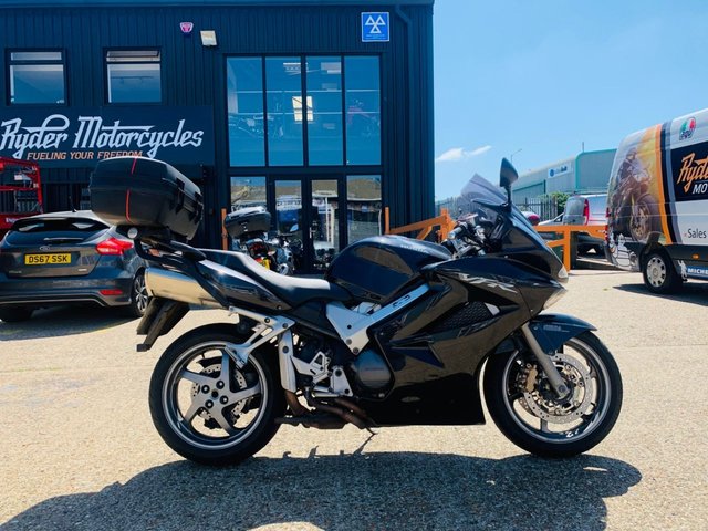 2008 08 Honda Vfr 800 A-8 