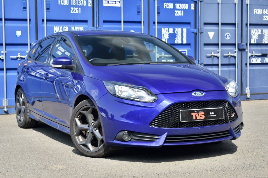 View our FORD FOCUS