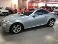 USED 2005 05 MERCEDES-BENZ SLK 1.8 SLK200 KOMPRESSOR 2d 161 BHP * AIRSCARF * CLIMATE * CRUISE * HEATED FRONT SEATS * PARKING SENSORS *